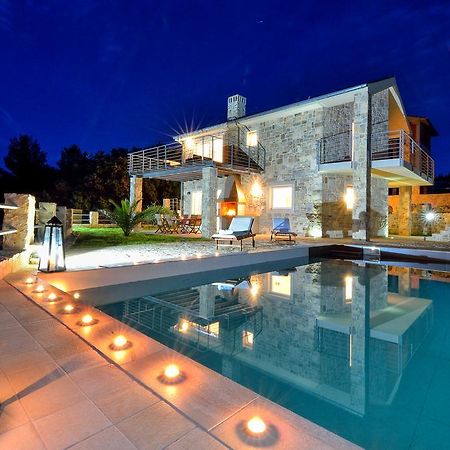 Amazing Villa Ele Zaton  Eksteriør billede